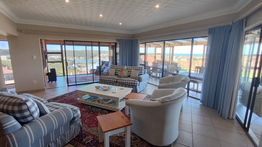 6 Bedroom Property for Sale in Stilbaai Wes Western Cape